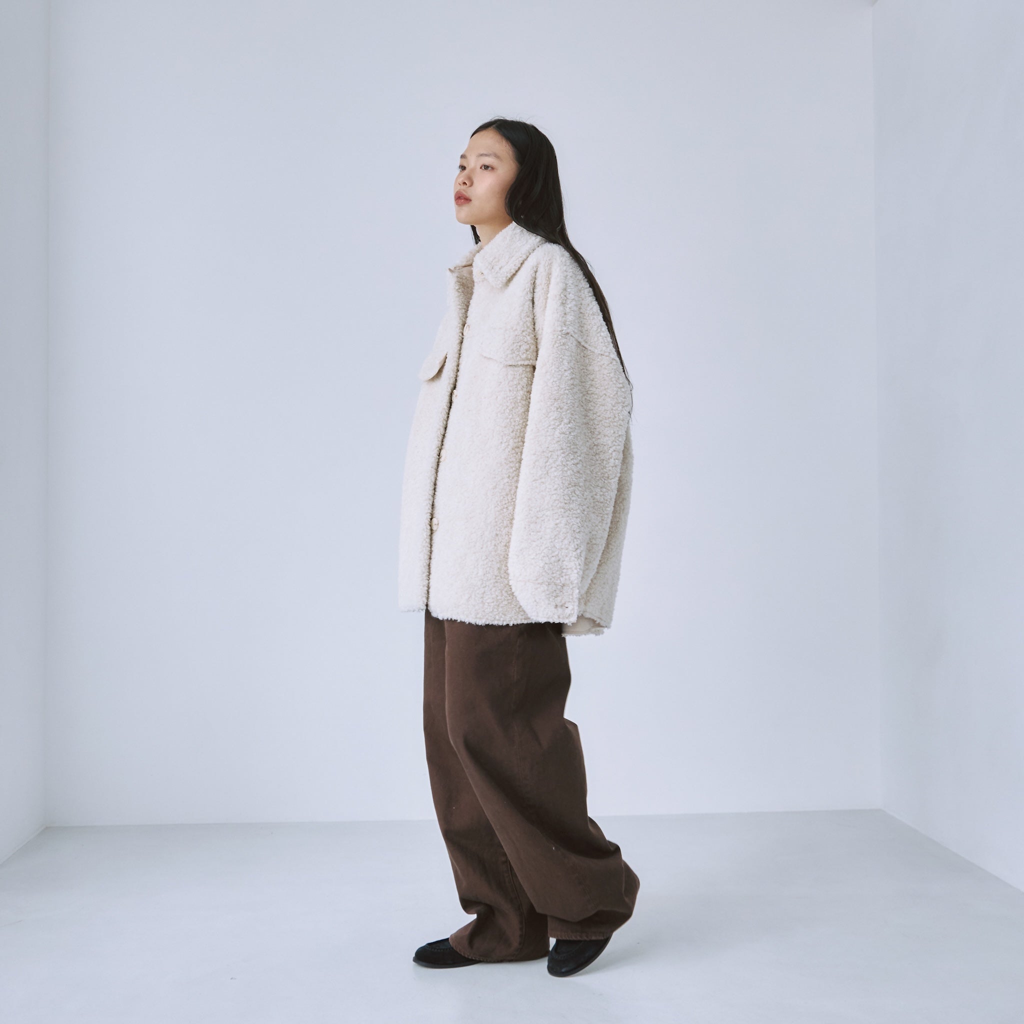 BOAスエードオーバーシャツジャケット