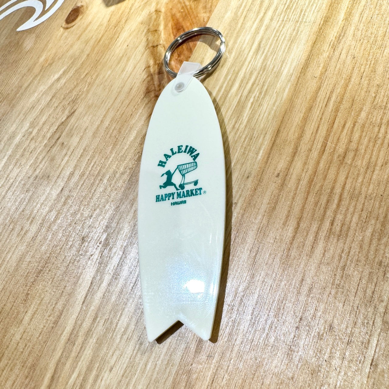 ハワイアンデザインキーホルダー haleiwa アロハ文字 おしゃれな