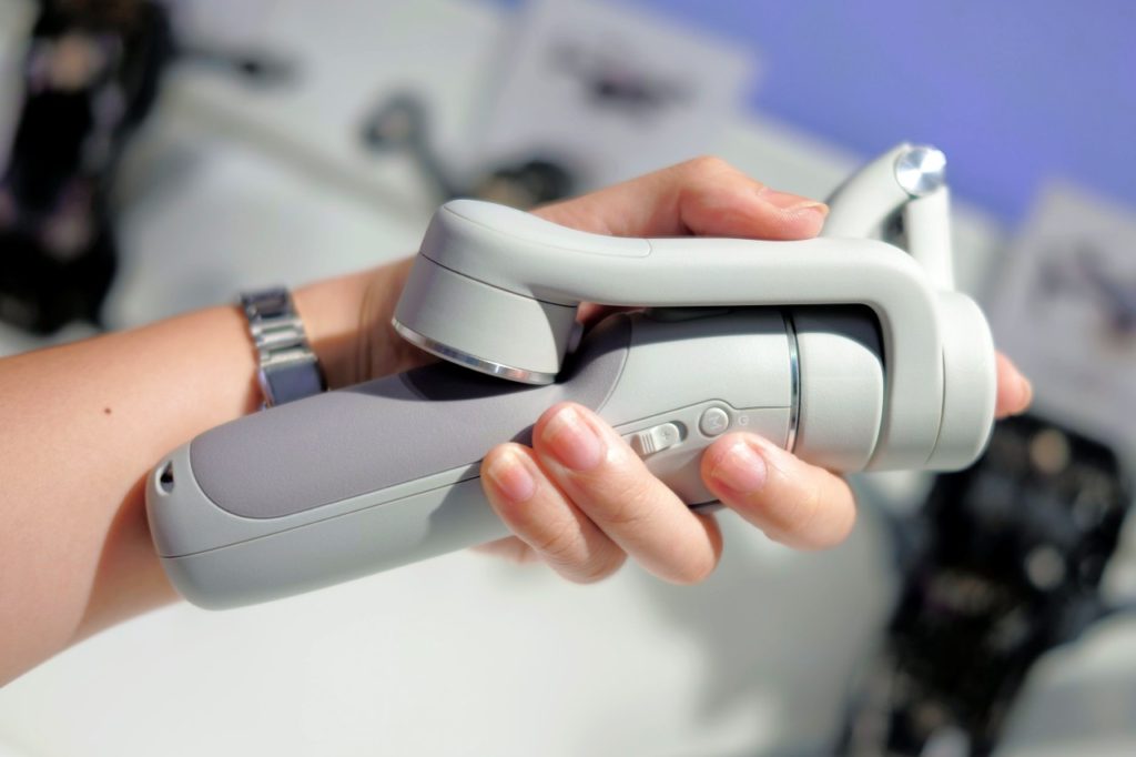 3行で分かる DJI OM 5 の実機レビュー！手ぶれ補正や撮影機能を検証