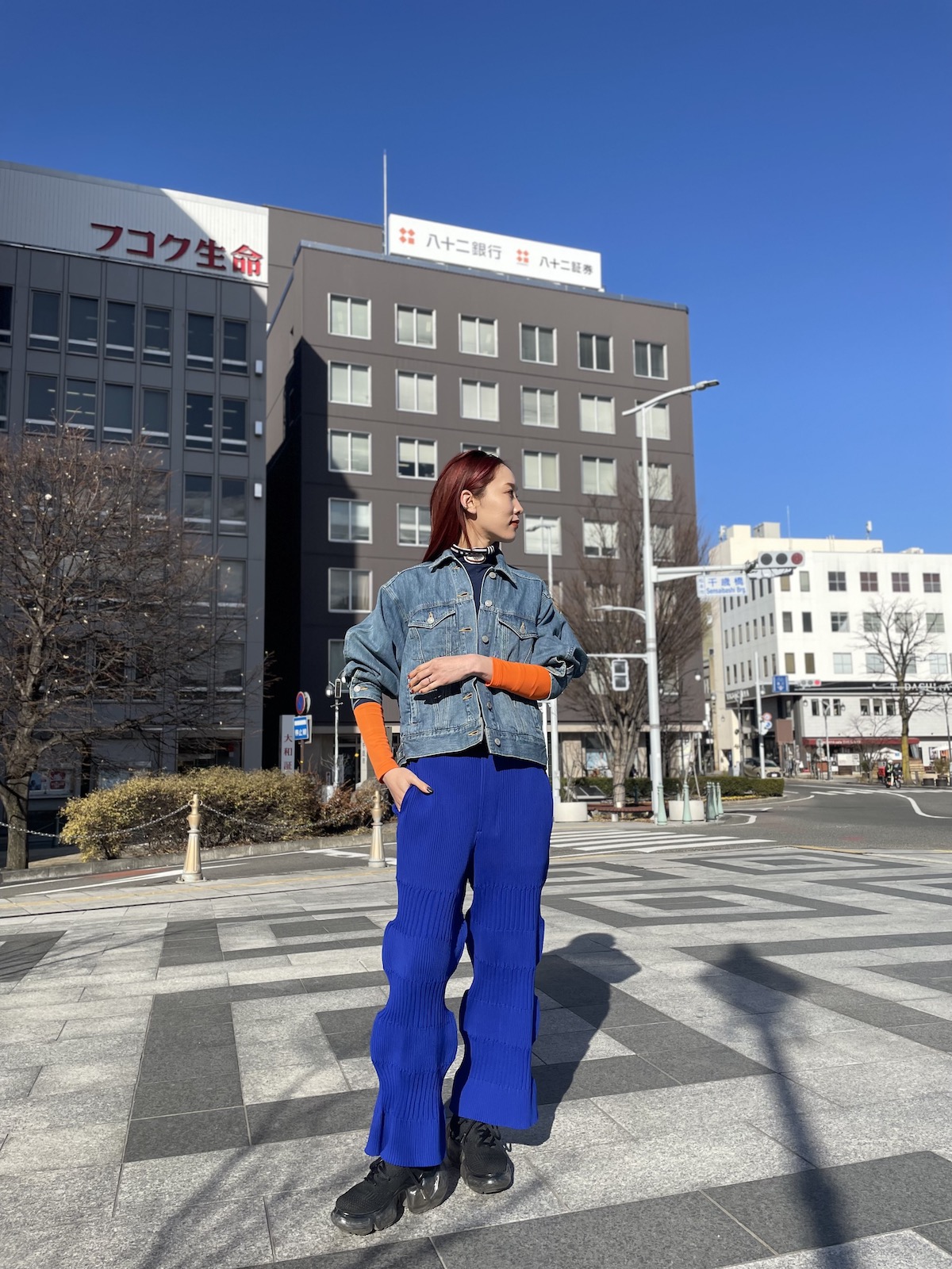 CFCL(シーエフシーエル)のFLUTED(フルーテッド)パンツのご紹介です