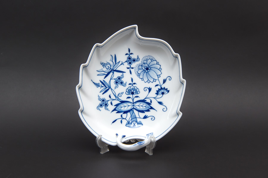 マイセン ブルーオニオン リーフディッシュ（19cm）を買い取りました