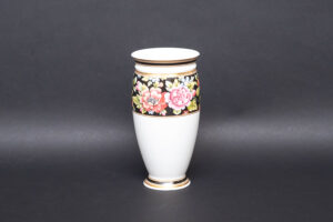 バカラ キリンビール創立80周年 フラワーベースを買い取りました