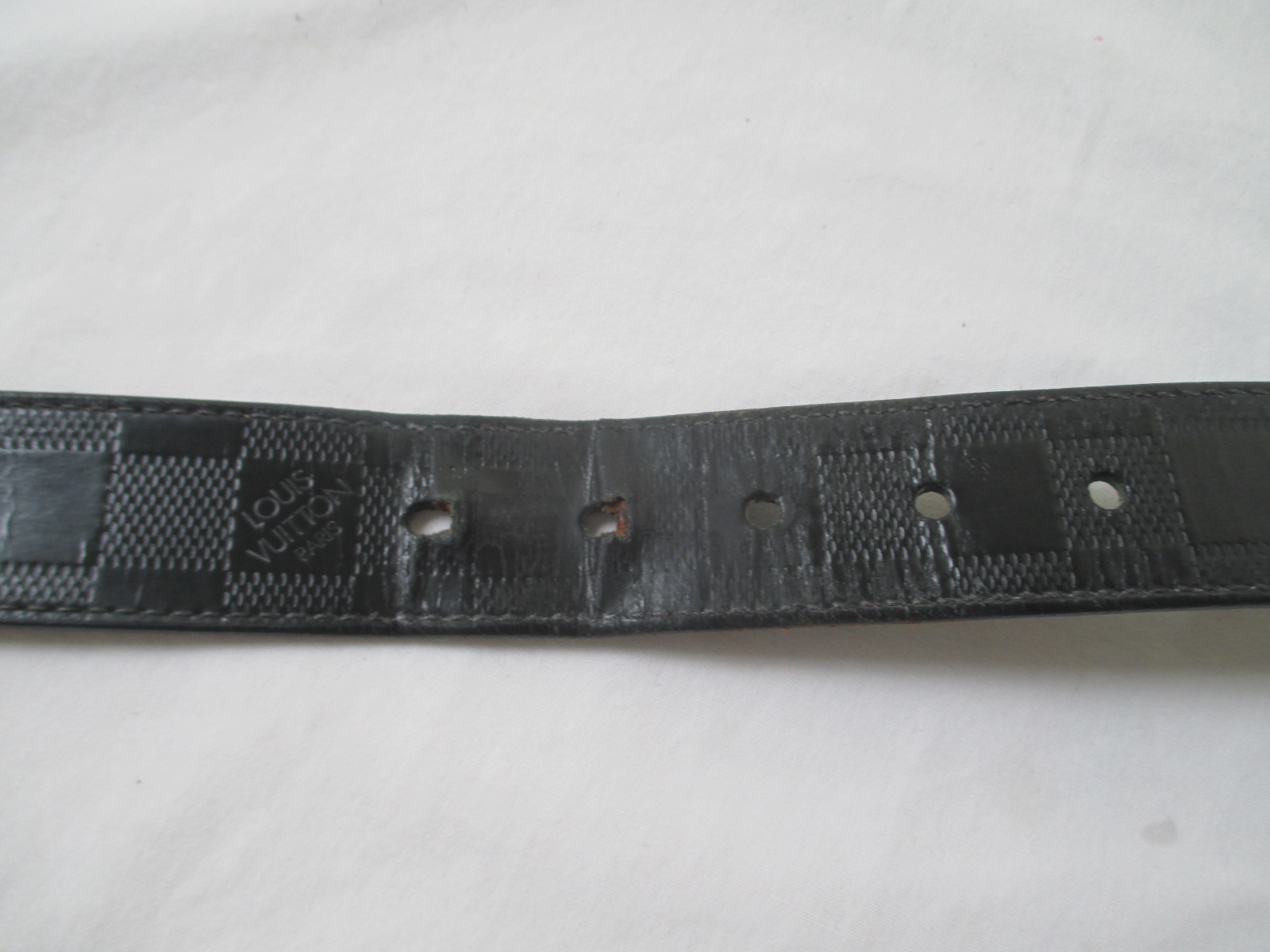 Louis Vuitton ベルト 修理】 ルイ ヴィトン ダミエ ベルト 芯材が折れ