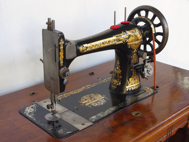 No.325 SINGER 27K 英国シンガー製 豪華足踏みミシン：アンティーク