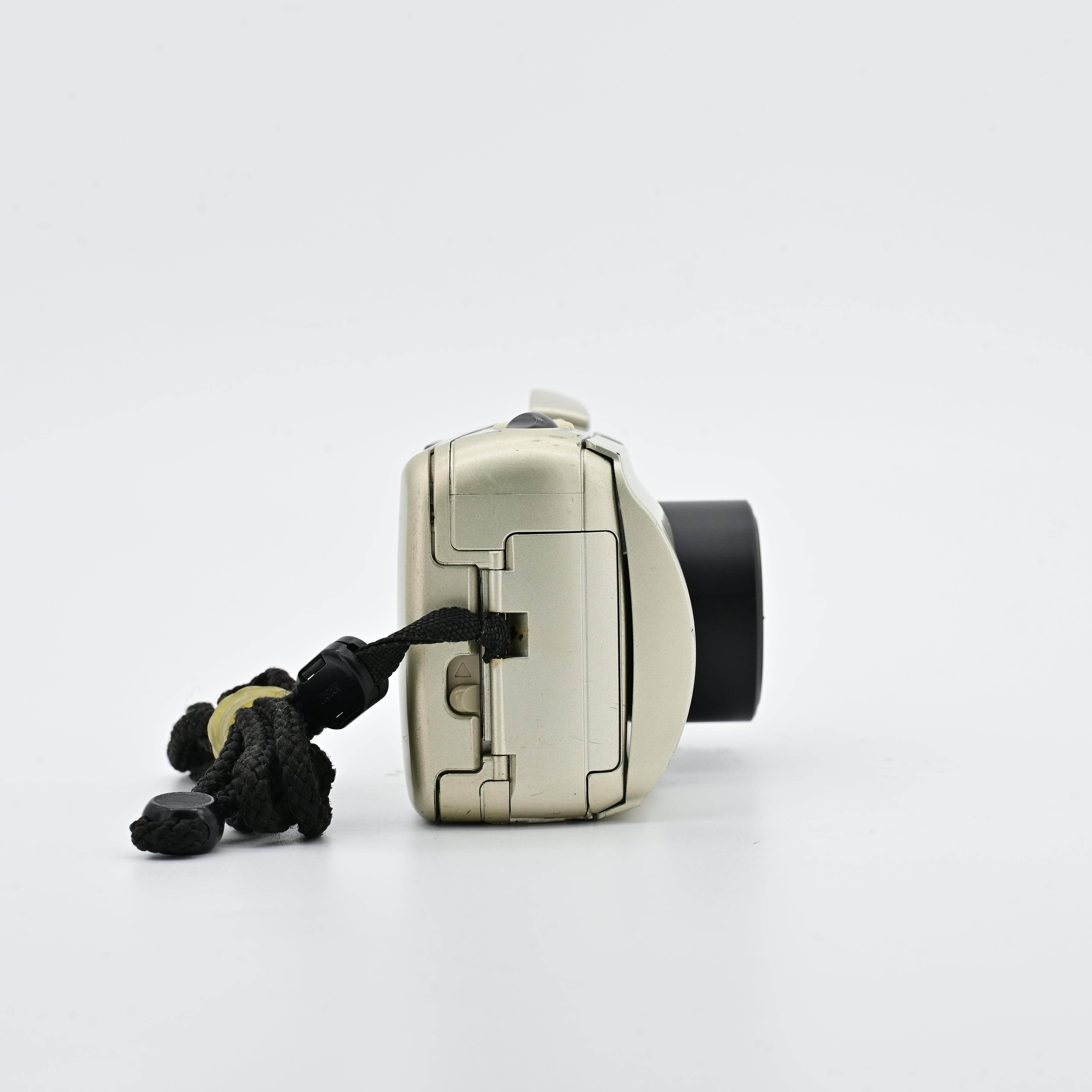 Olympus Mju Zoom 105 Deluxe – SHOWA