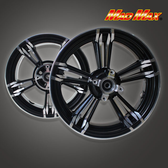 グロム(MSX125) 12インチホイール前後SET シルバー [株式会社マッド