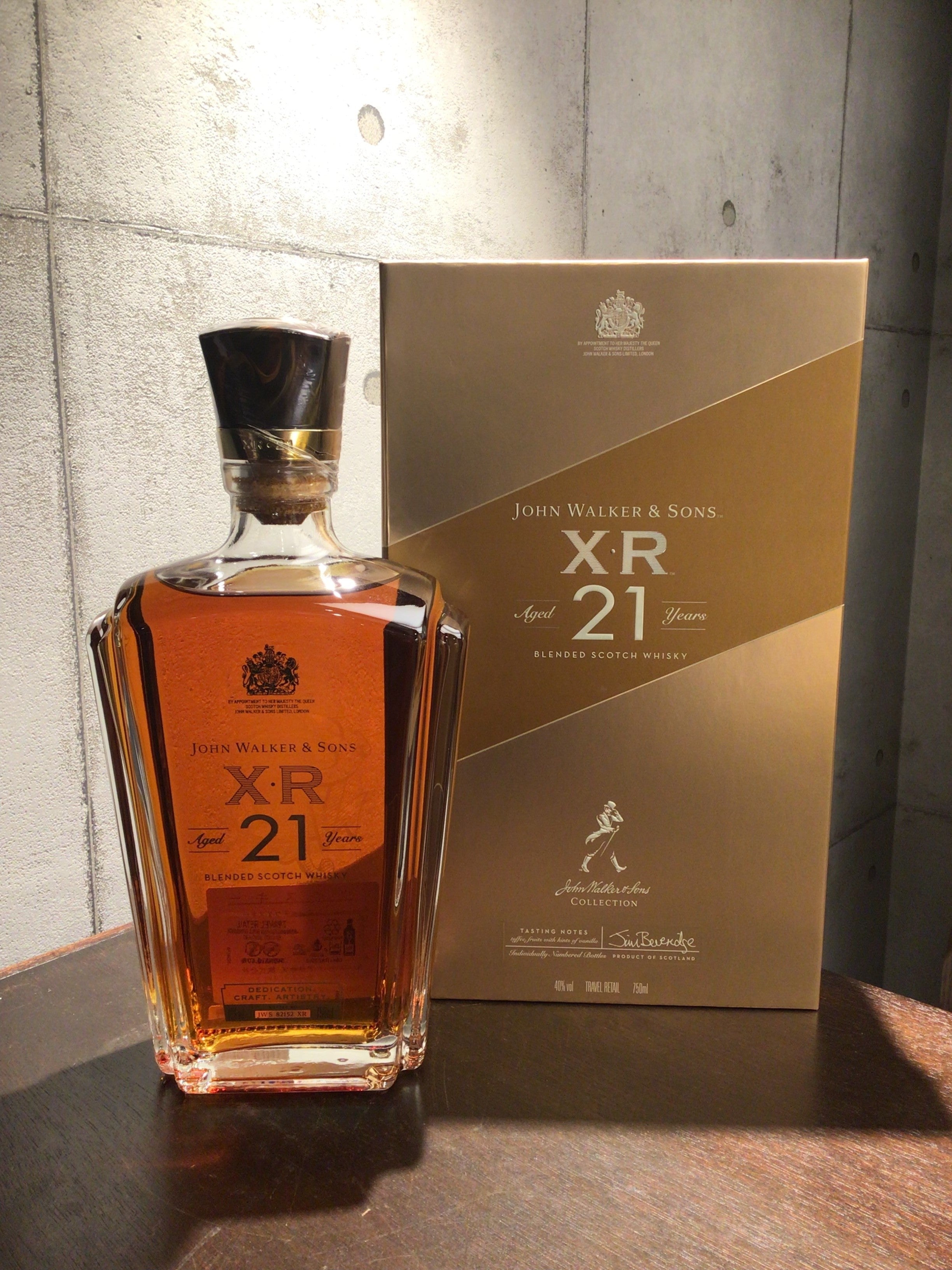 ジョニーウォーカー 21年 XR – 元町WHISKY オンラインショップ EC