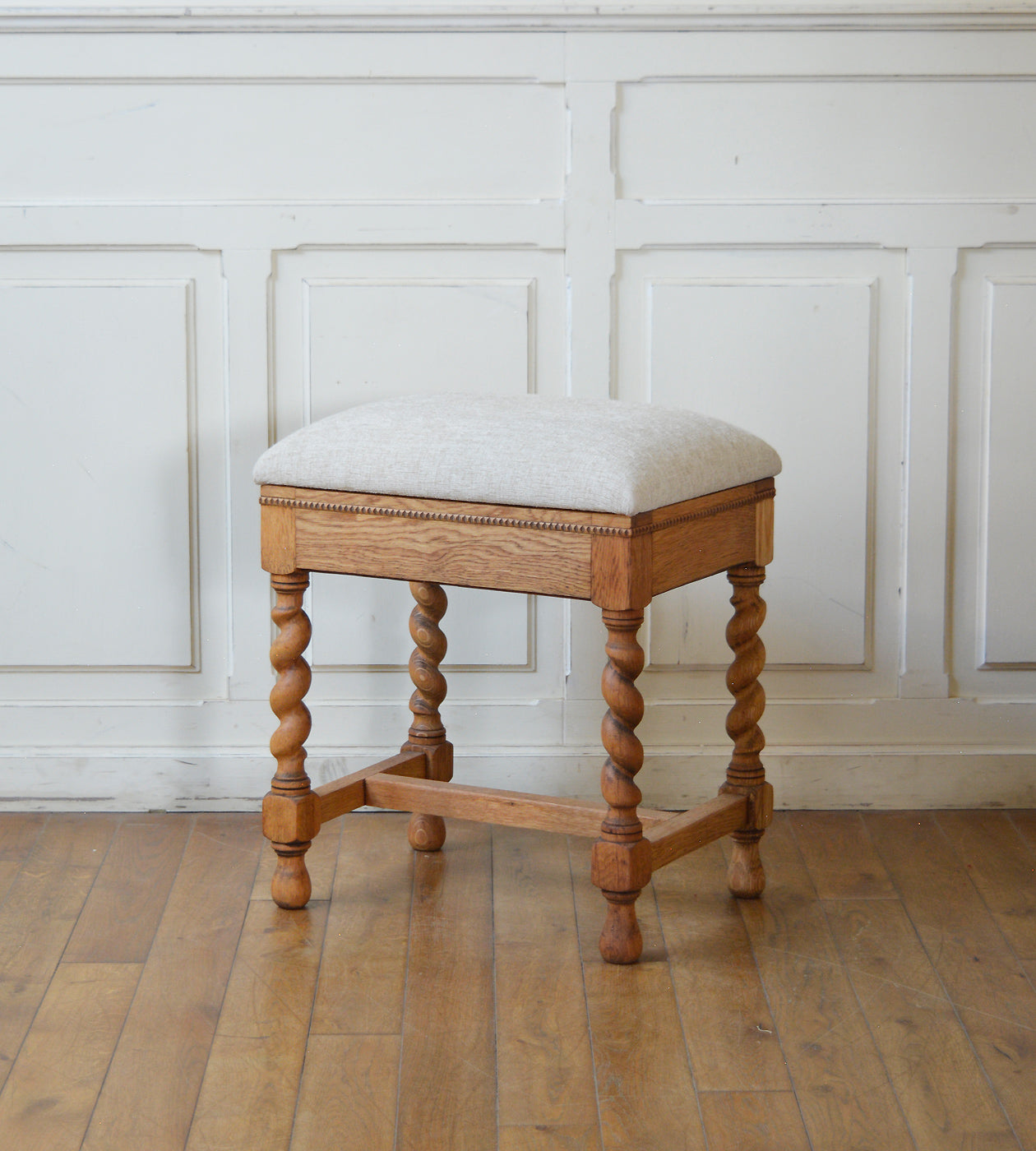 アンティークスツール – 英国アンティーク家具専門店 神戸家具