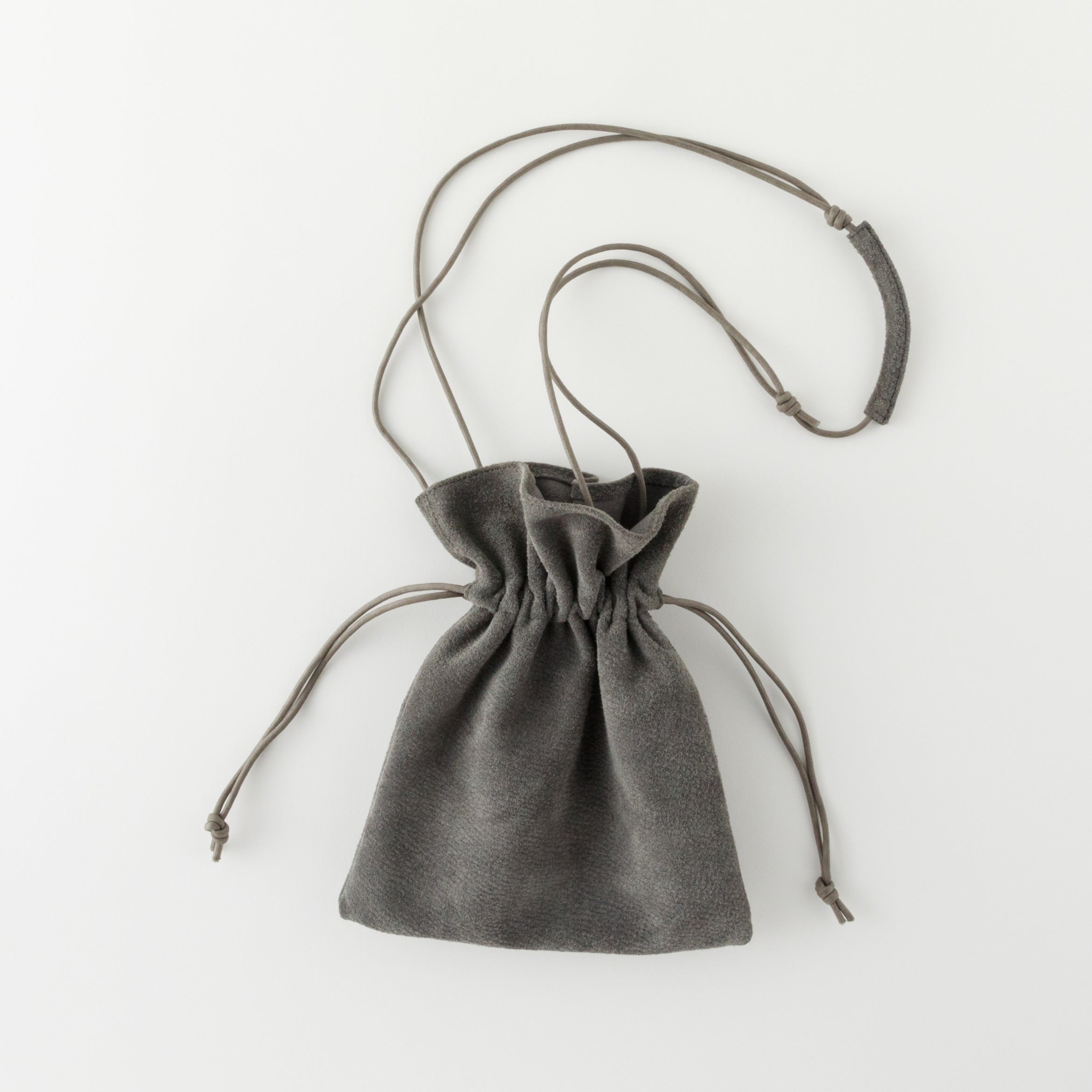 0442-240702.jpg?v=1724057237&