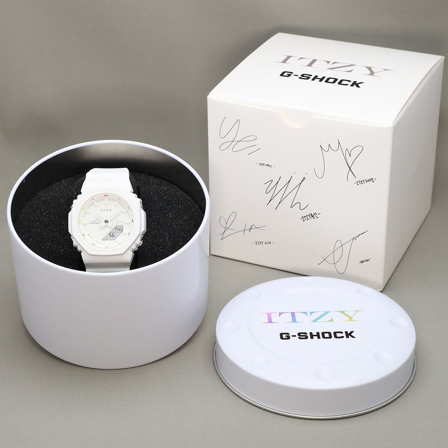 Gショック】ITZY コラボレーションモデル / GMA-P2100IT-7AJR – GQ SHOP