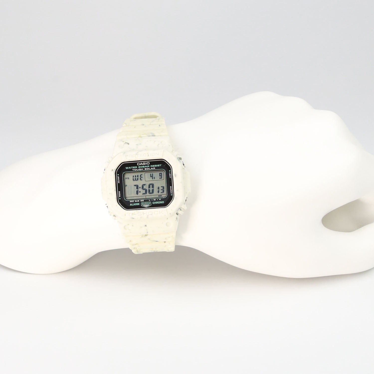 Gショック】スクエアフェイス / ソーラー充電 / G-5600BG-5JR – GQ SHOP