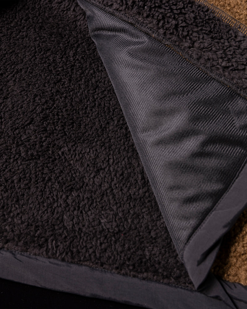 フリースフーディジャケット