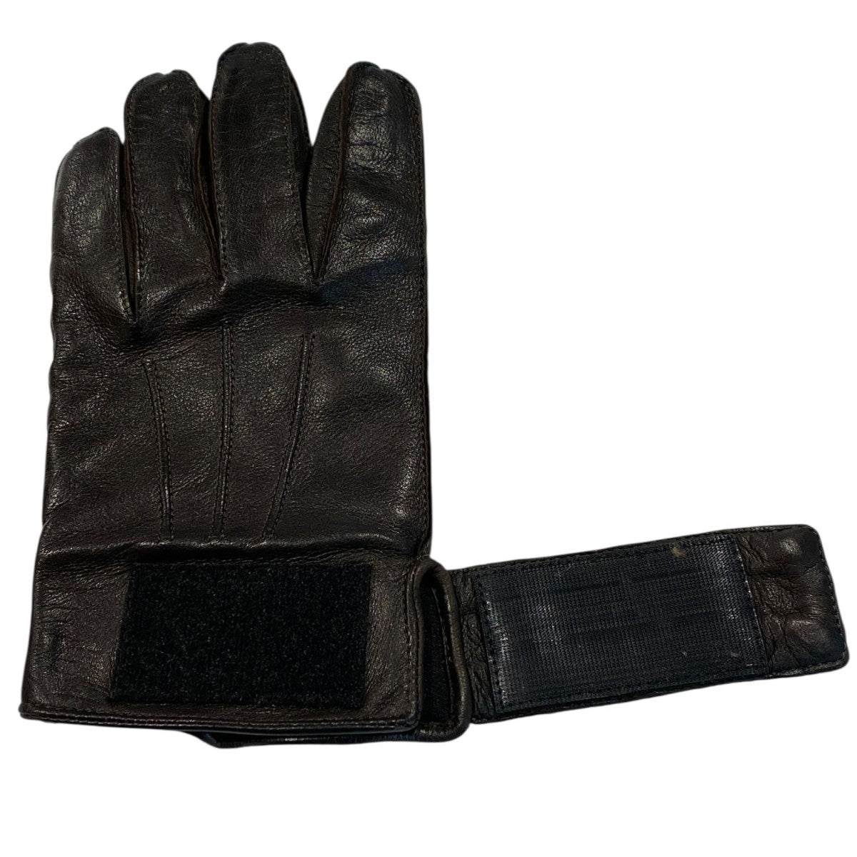 BOTTEGA VENETA(ボッテガヴェネタ) イントレチャートレザーグローブ