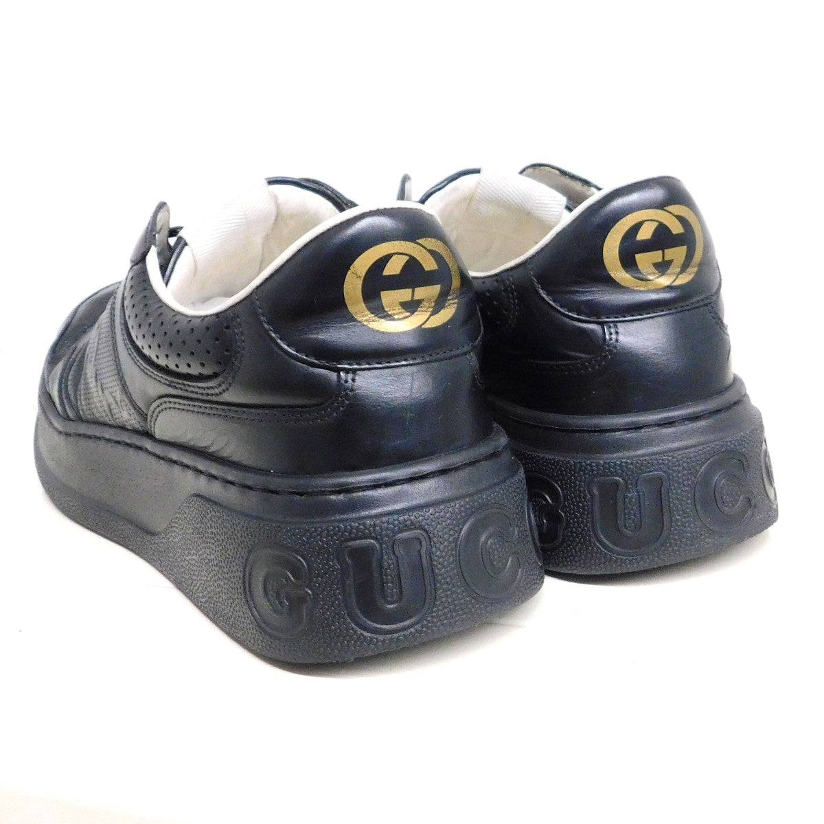 GUCCI(グッチ) GGエンボスローカットスニーカー 669582 669582