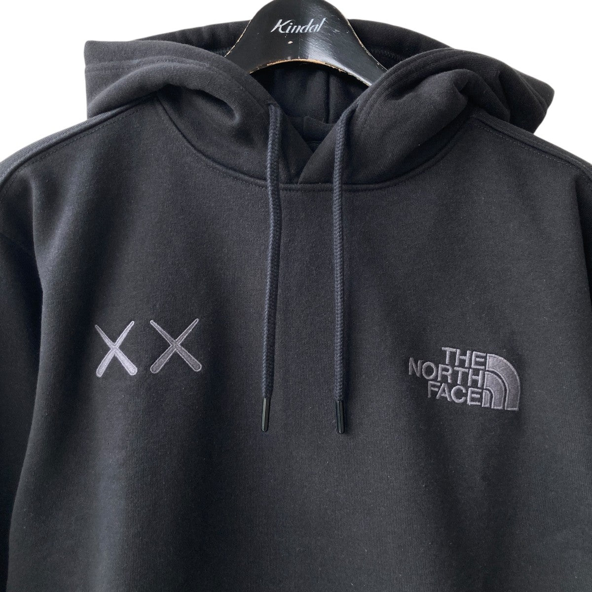 THE NORTH FACE×KAWS ザノースフェイス x カウズ 22FW XX Logo