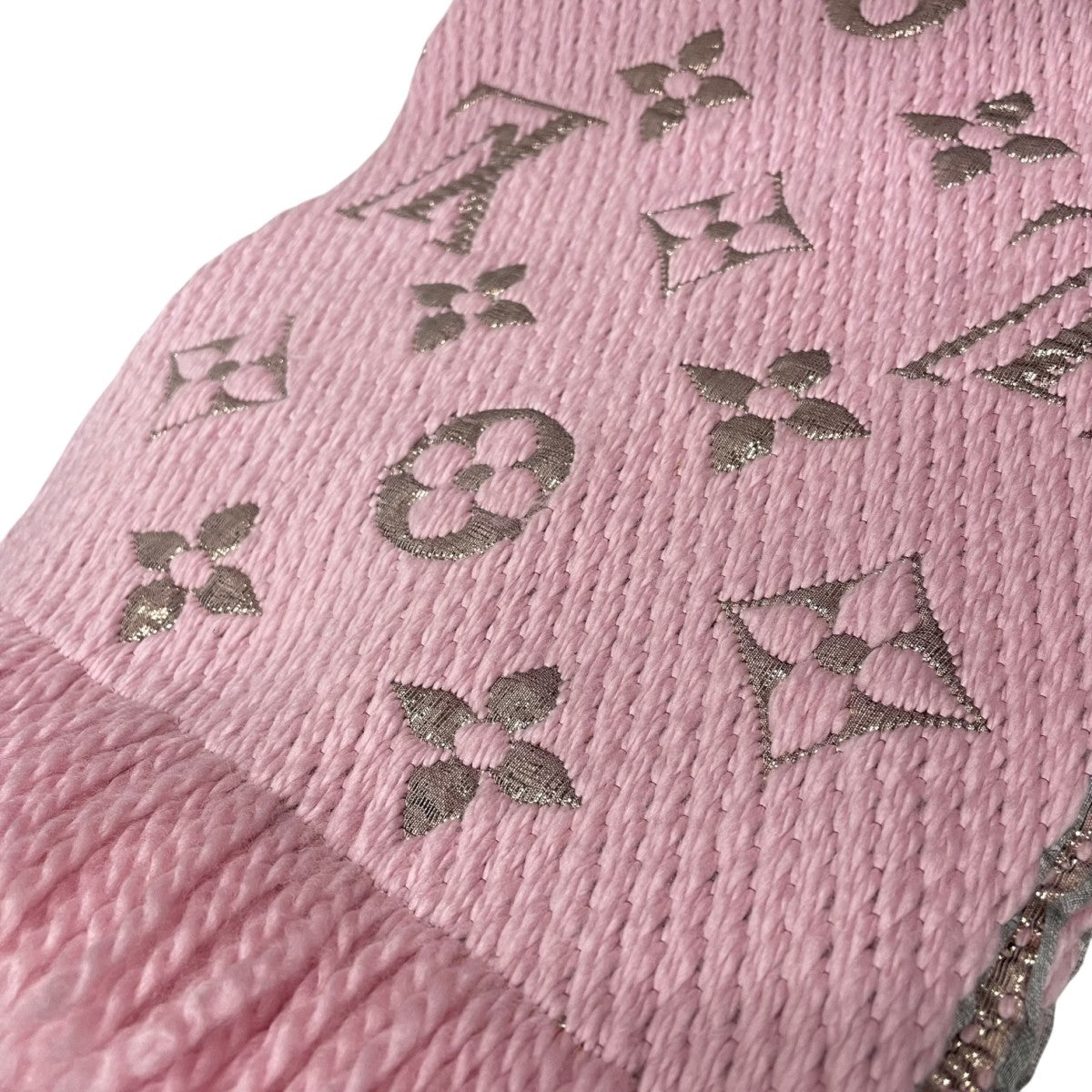 LOUIS VUITTON(ルイヴィトン) エシャルプ・ロゴマニア シャイン