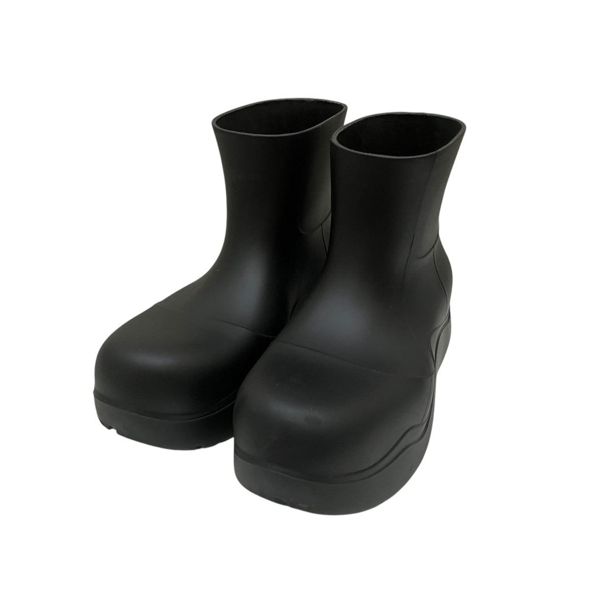 BOTTEGA VENETA(ボッテガヴェネタ) THE PUDDLEBOOTSブーツ ブラック