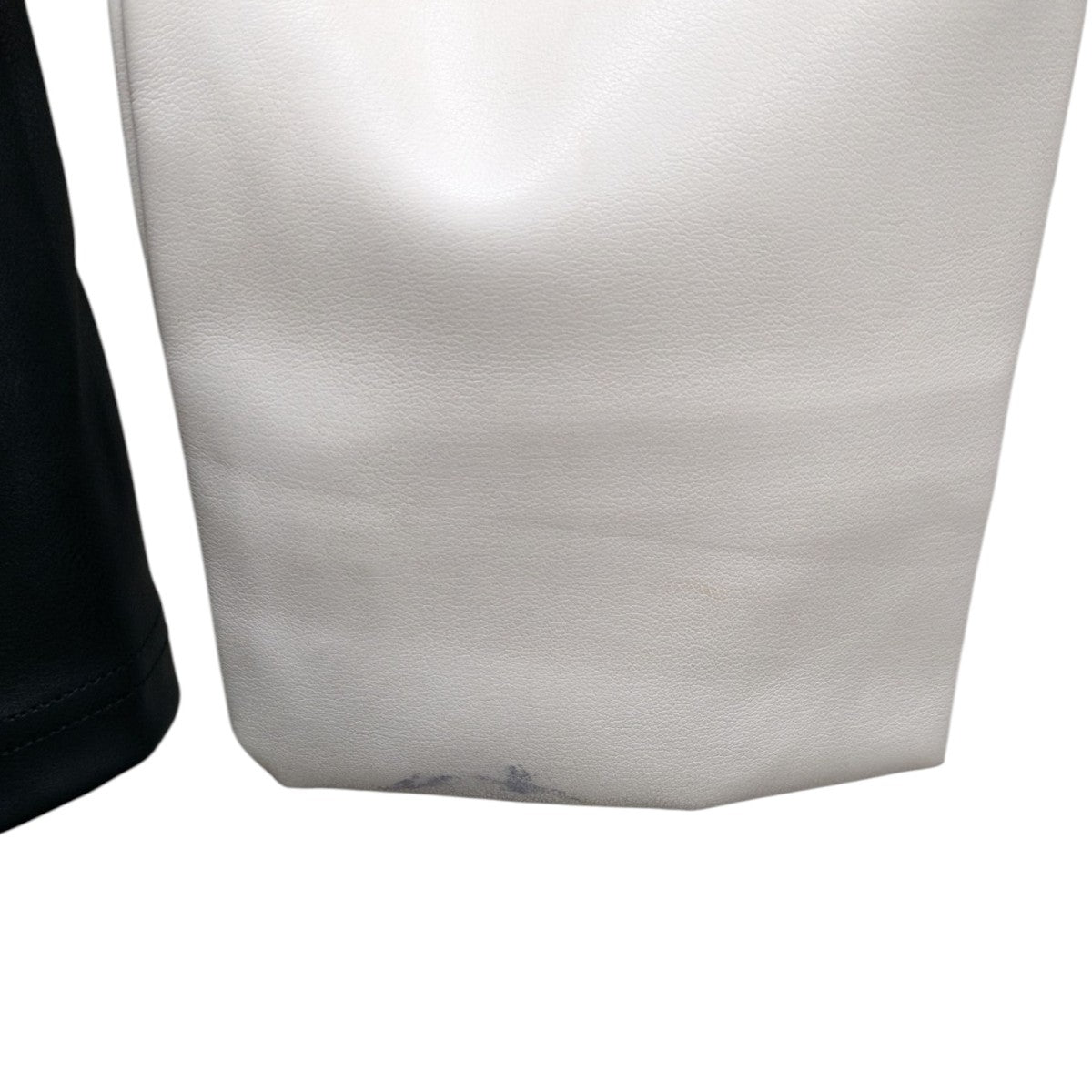 MOWALOLA(モワローラ) 25SSFAUX LEATHER PASSPORT DOUBLE LS TEE