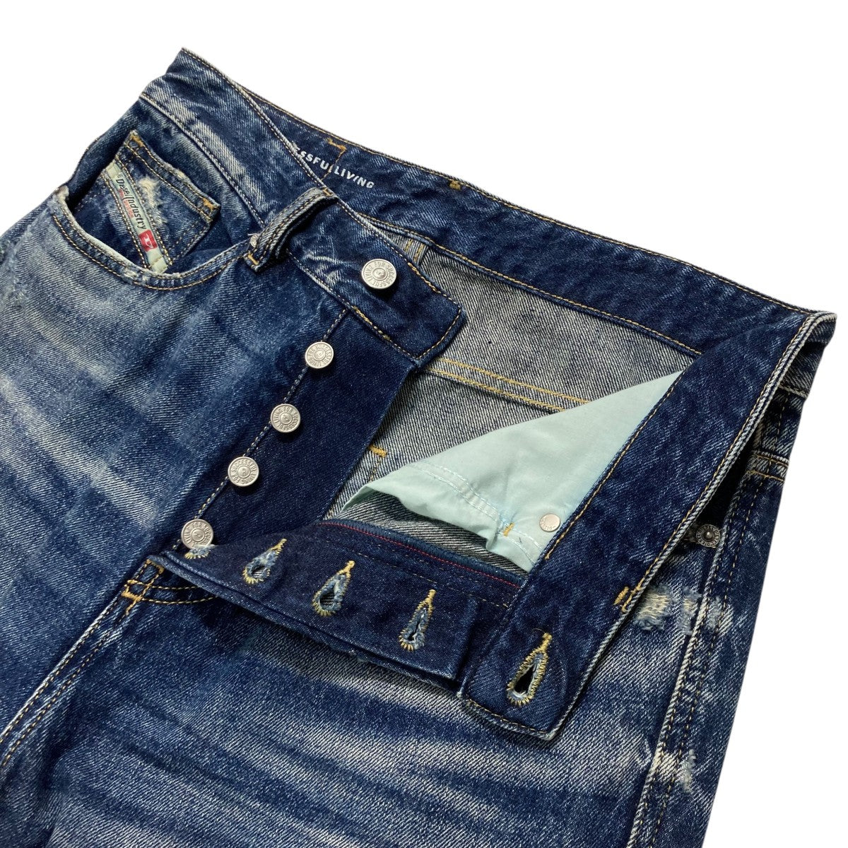 DIESEL(ディーゼル) relaxed jeans d-riseダメージデニムパンツA06371