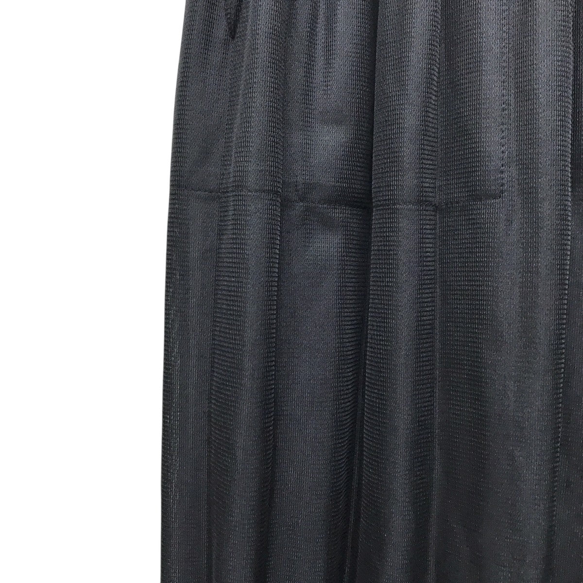 PLEATS PLEASE(プリーツプリーズ) FLUFFY BASICSプリーツパンツPP55