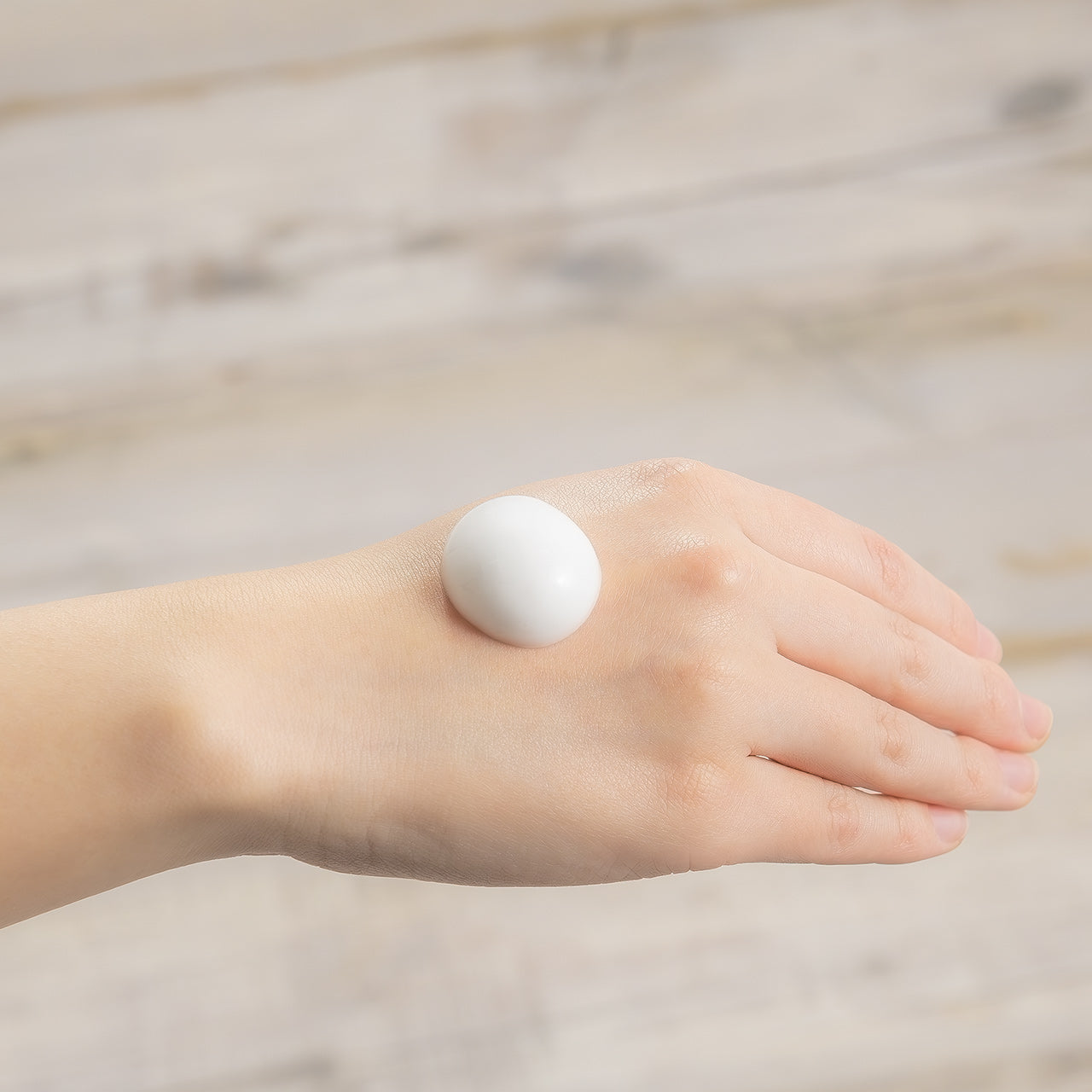 レヴィ クリーム – LOUVREDO直営 公式オンラインショップ