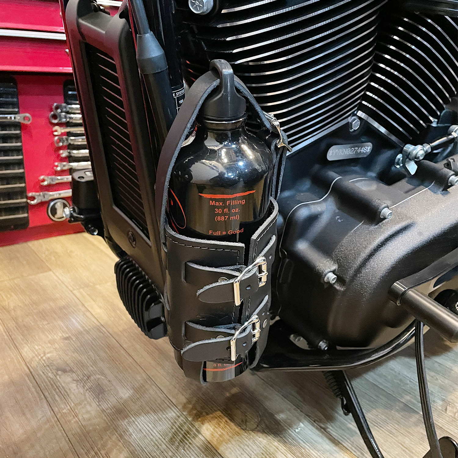 楽天市場】ハーレー 携行缶 フューエルボトル ホルダー 本革 レザー