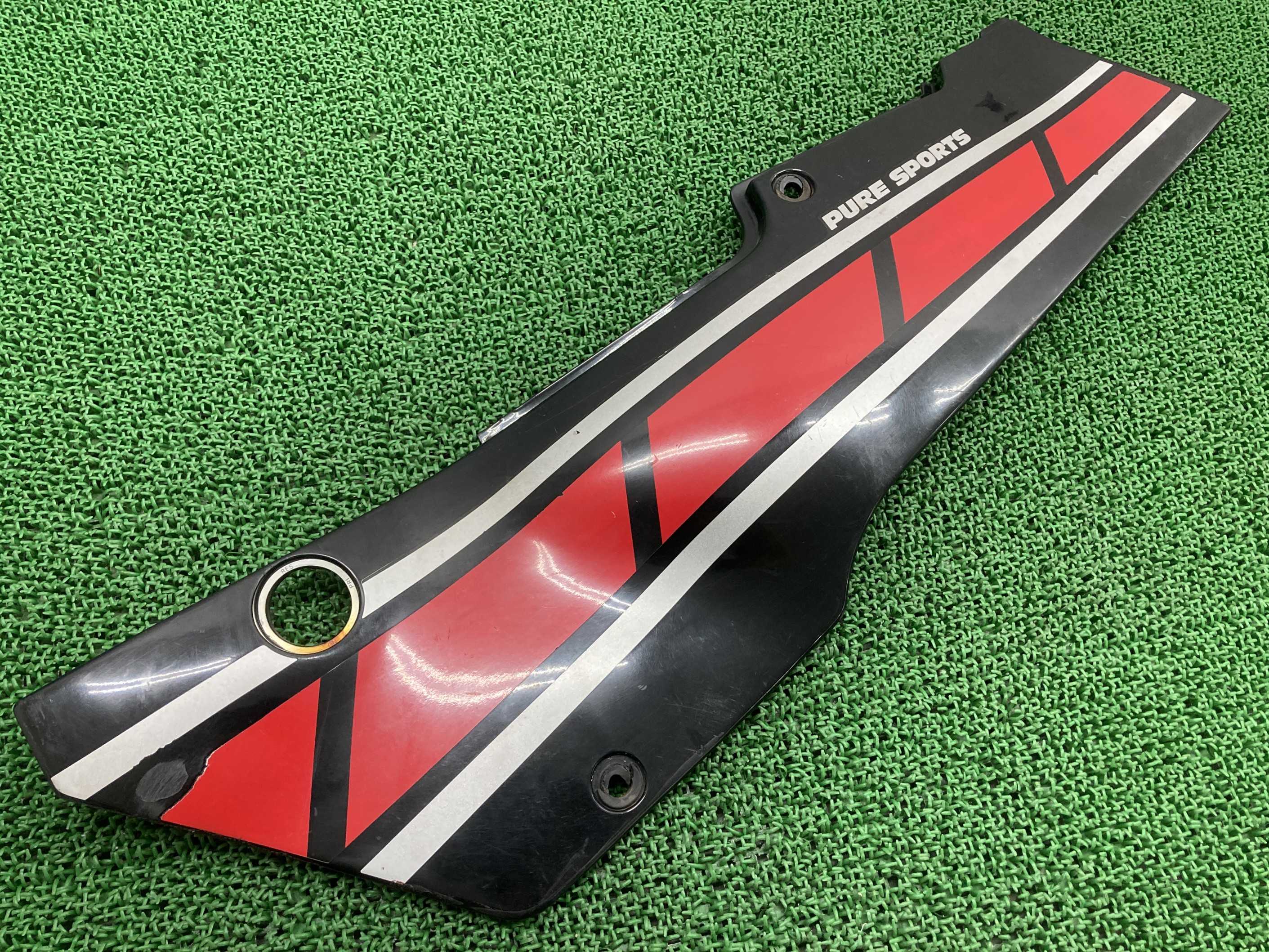 楽天市場】RZV500Rシングルシートカウル赤/白51X-001***社外バイク部品