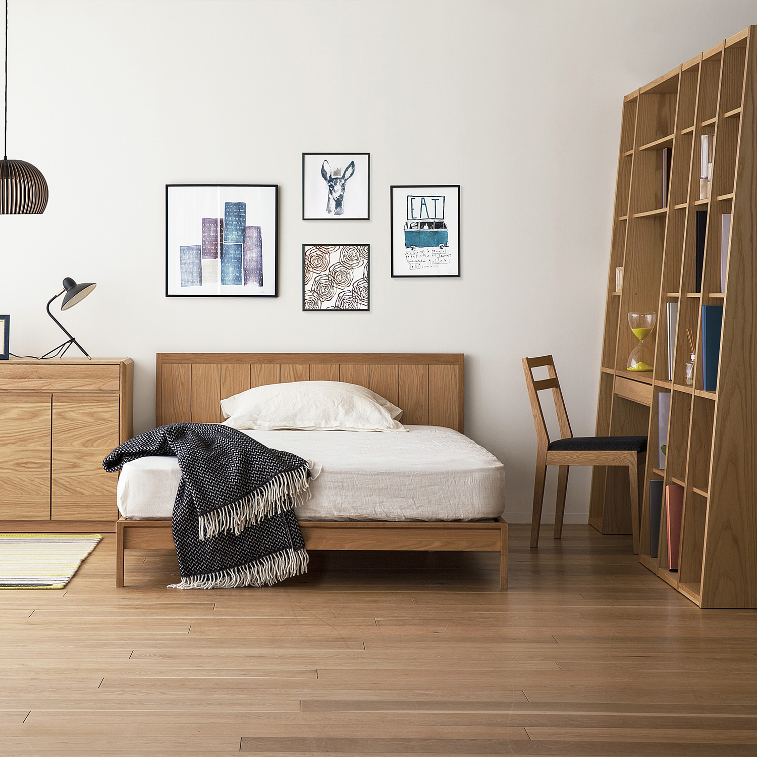 トムソン ベッドフレーム (樹種ウォールナット サイズセミダブル