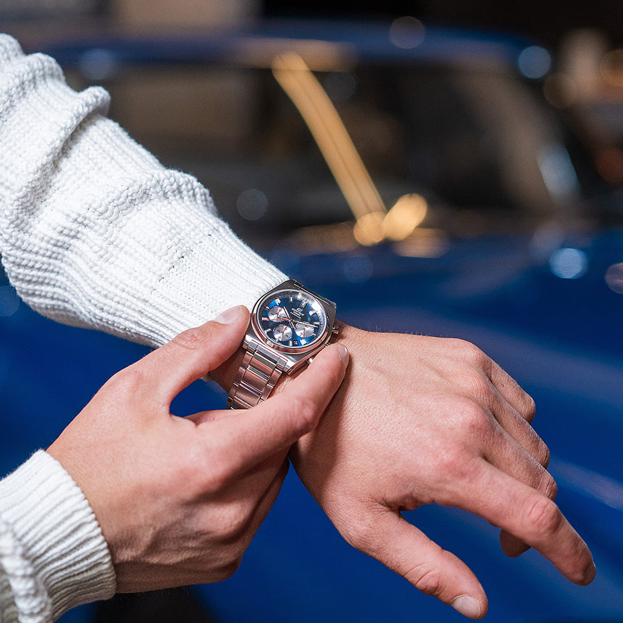 カシオ エディフィス クオーツ クロノグラフ EFB-730DJ-2AJF メンズ