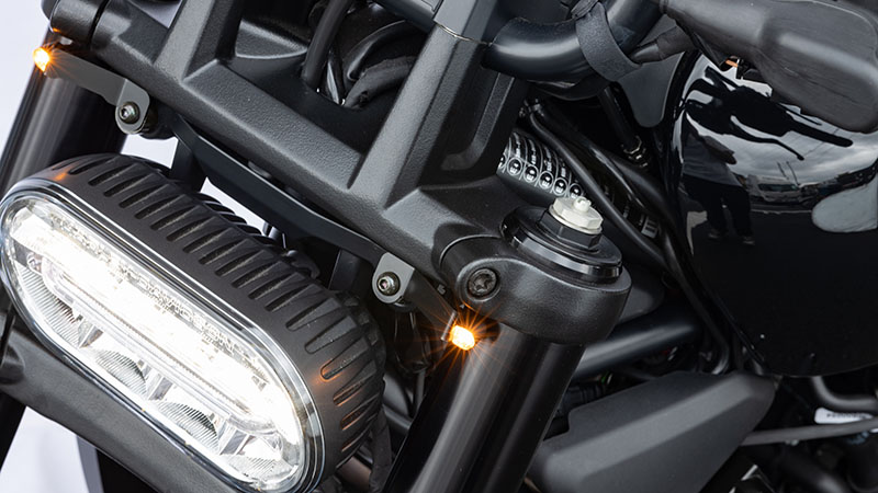 フロントウインカーステーセット Nanoシングルアンバー スポーツスター