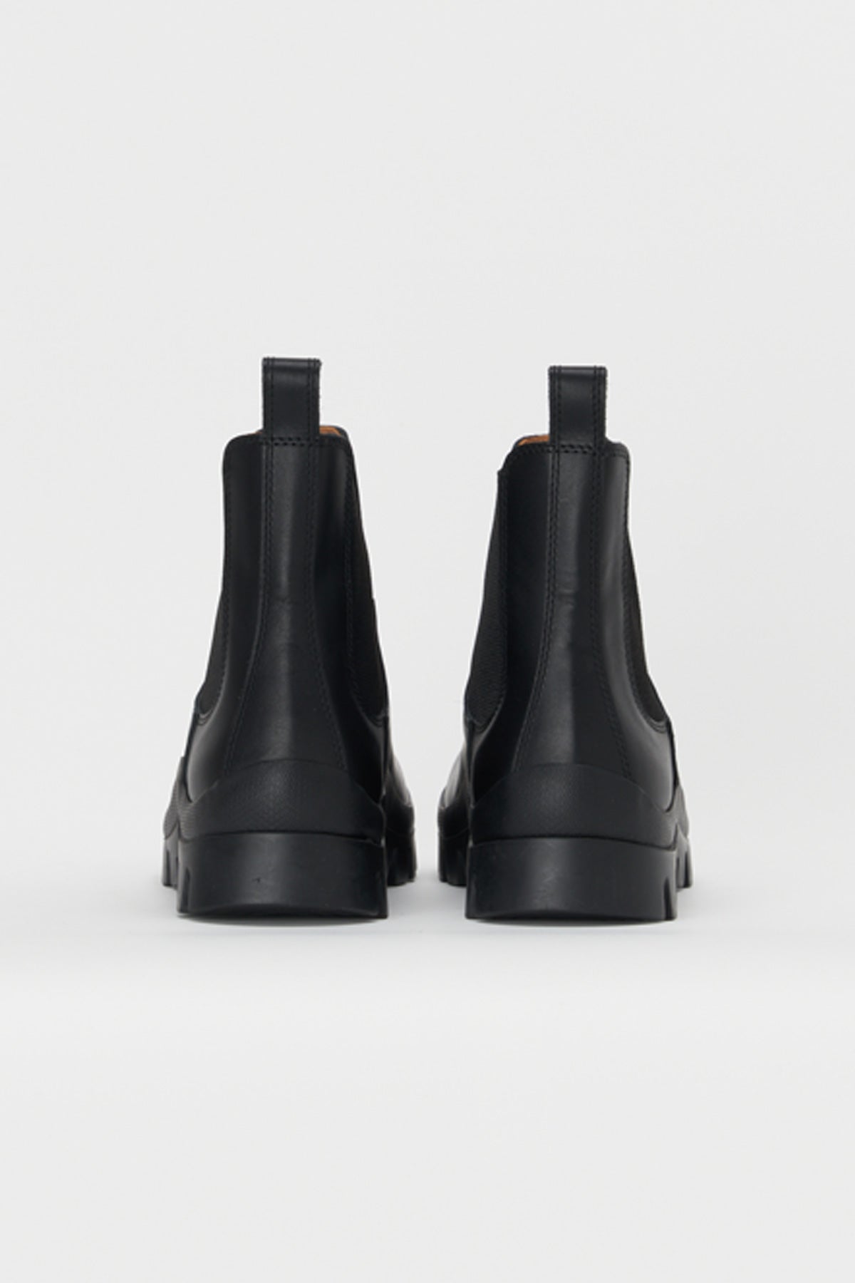 Hender Scheme Side Gore #2146 | Black | Canoe Club