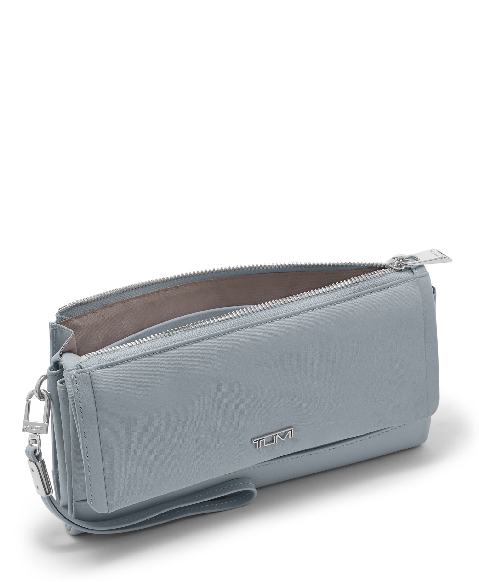 TUMI Voyageur Travel Wallet – ShopCGX