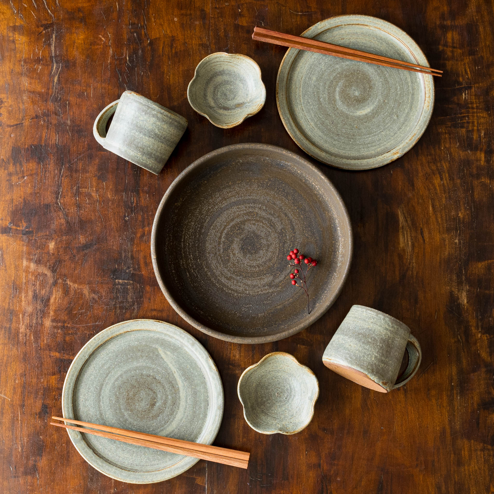 作家 吉永哲子 7寸どら鉢 鉄錆｜作家もののうつわ通販 四季折折 – 四季