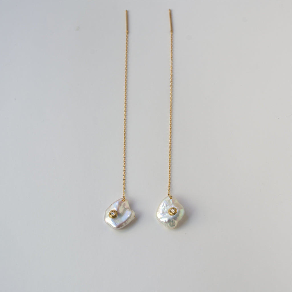 petal pearl dia chain earrings S – shinkai jewelry