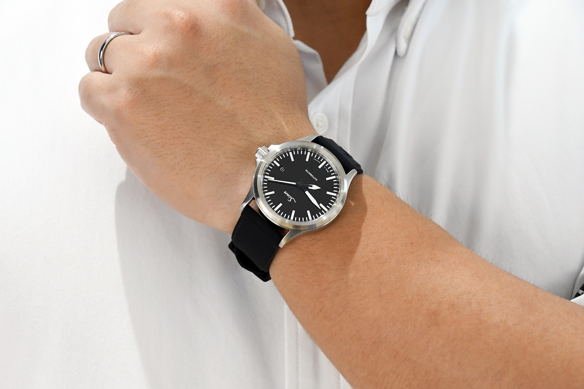 a*i様 Sinn 未使用バックル＆シリコンストラップ(カット済) 20mm a*i様