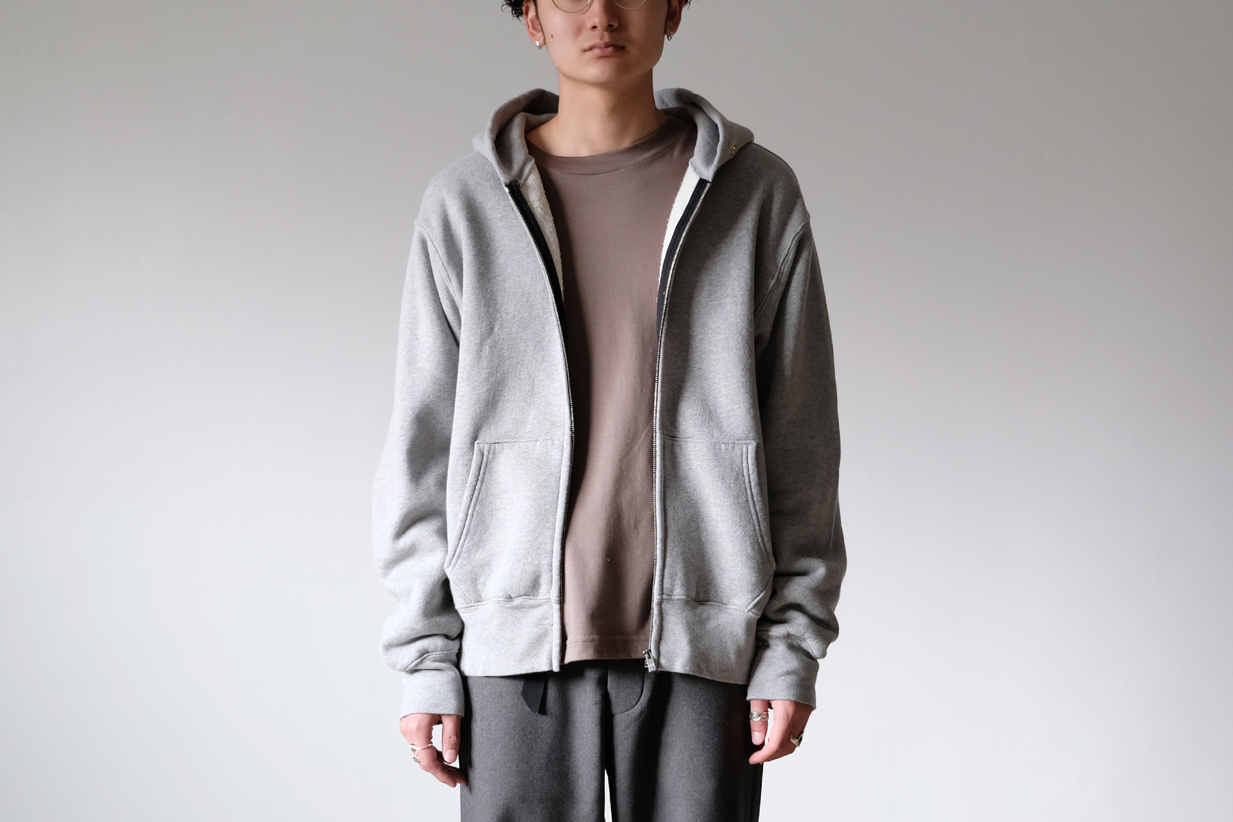 LES TIEN｜レスティエン SWEAT SERIES - Silver and Gold