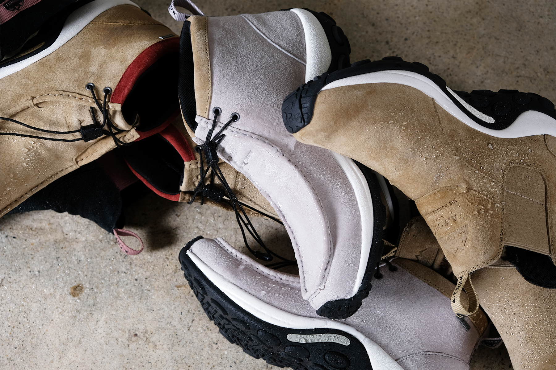 MERRELL｜メレル × A FOUR LABS SHOES - Silver and Gold