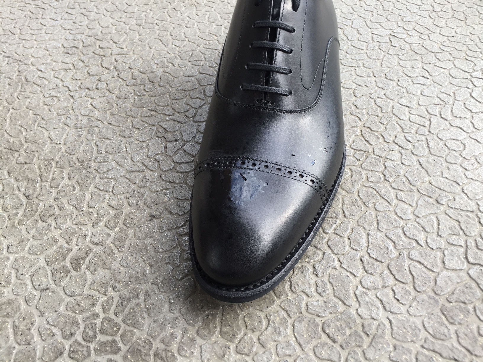 ユニオンインペリアルのパンチドキャップトゥ | 紳士靴サイズ館