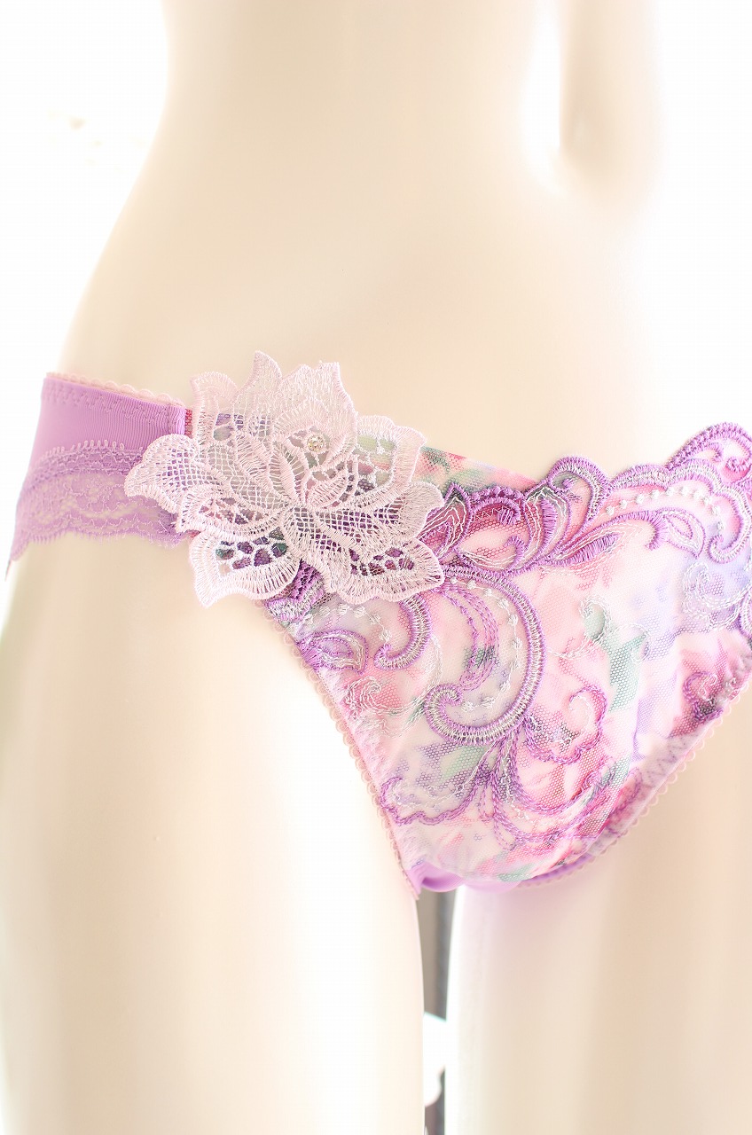 ドイツの花嫁♡ サルート07group PUカラー | La Sorbonne（ラ