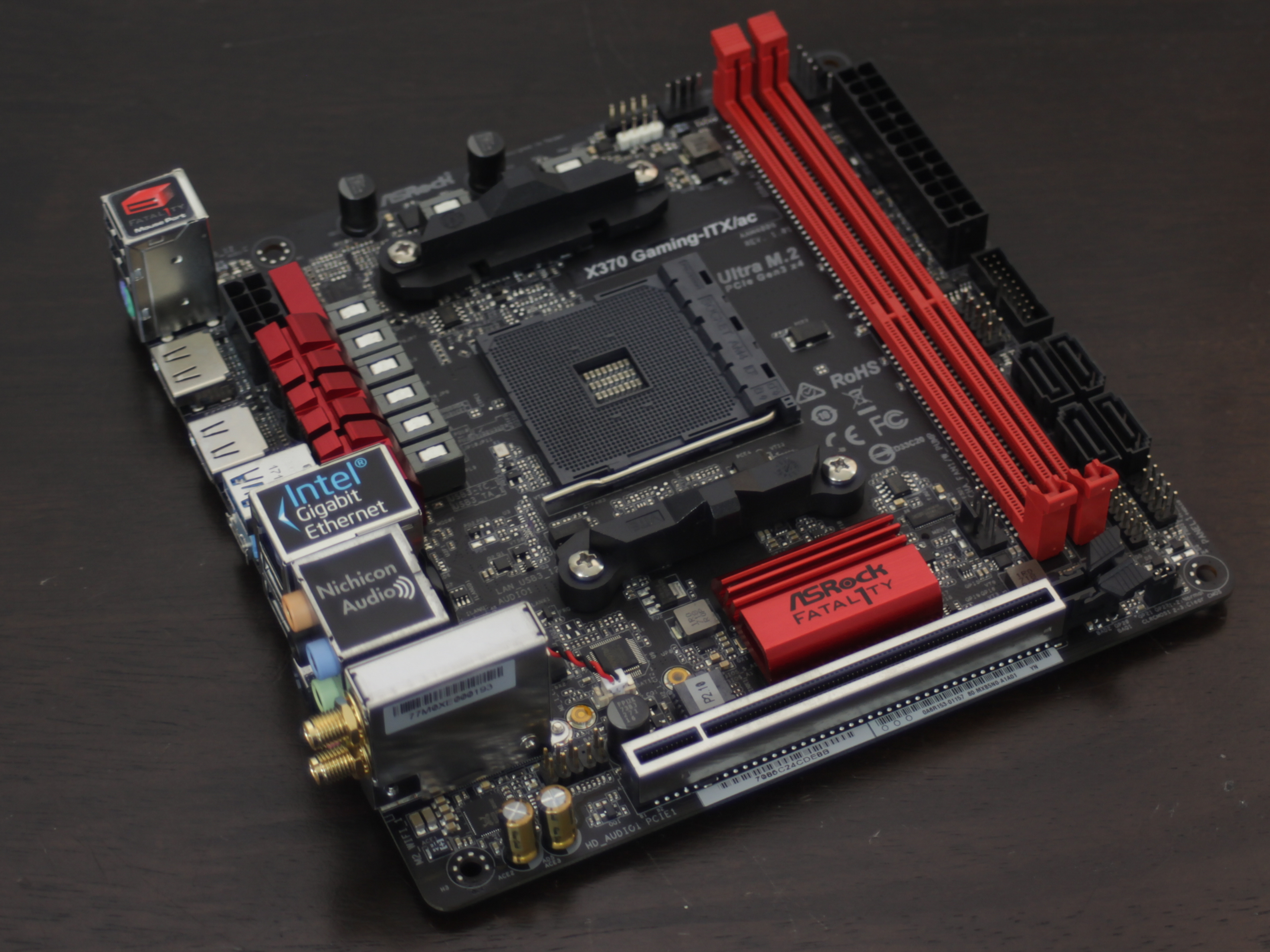 AMD's AM4 on the M-ITX Platform – Round-up and VRM Temperature
