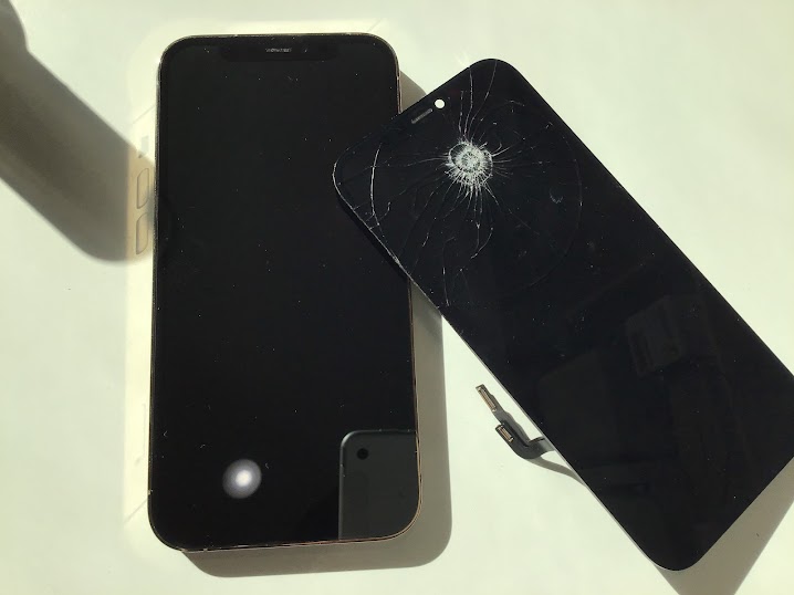 iPhone13以降の画面割れについて-スマホクリニック ラスカ小田原店