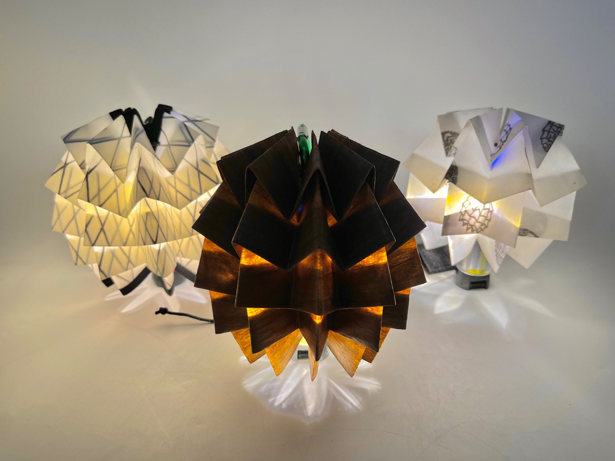 超人気なランタンシェード『ソルオル』3点！[2025.02.20発行