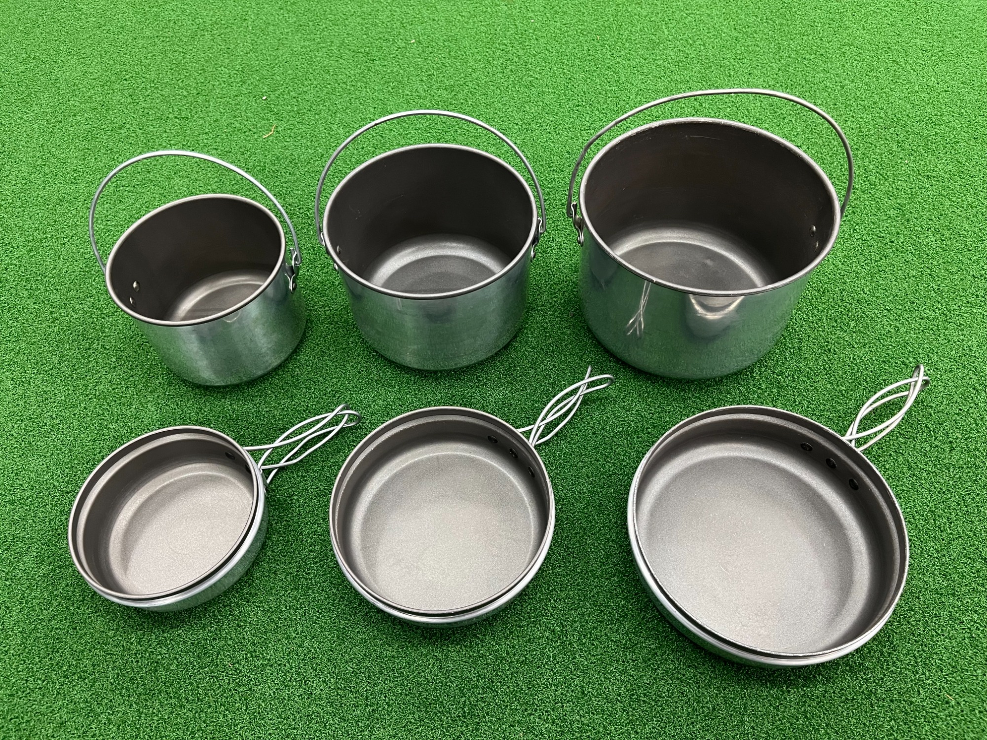 スタッキングクッカーの始祖？ホットン社のビリー缶”ノンスティック