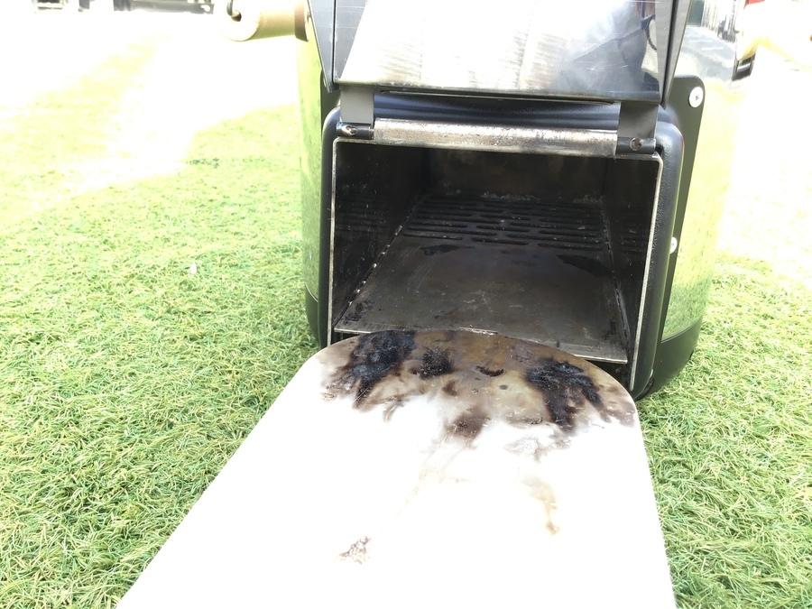 Petromax(ペトロマックス)のロケットストーブ rf33 専用ケース付きです