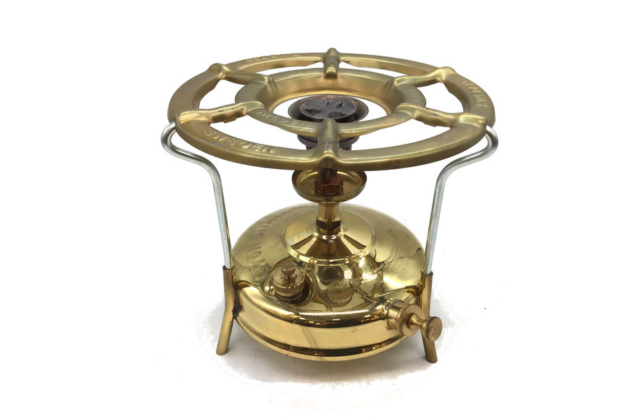 1920年代から長年製造された定番ケロシンバーナー Optimus