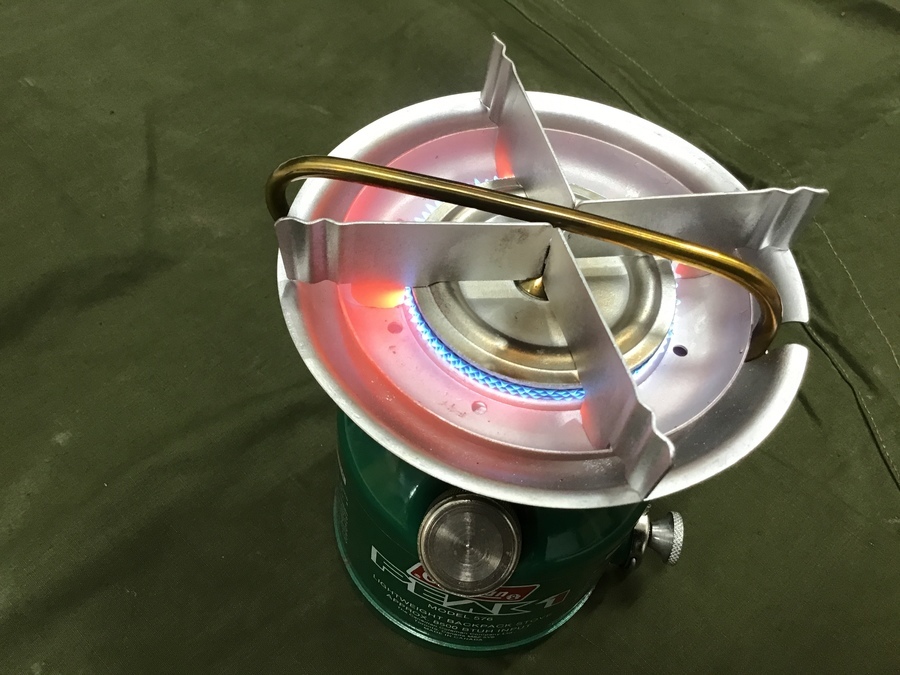 とろ火が出来る人気の2レバー！Coleman(コールマン) モデル576 PEAK1