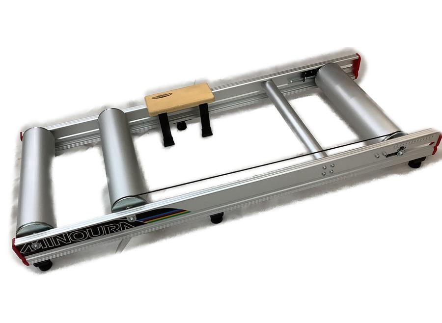 自転車買取】MINOURA(ミノウラ)の3本ローラーサイクルトレーナーなど