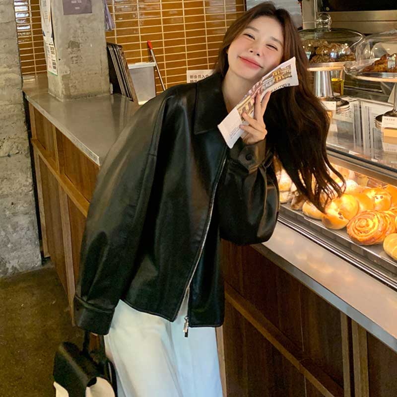 ブラックフェイクレザージャケット（黒）秋/冬 1枚で決まるフェイク