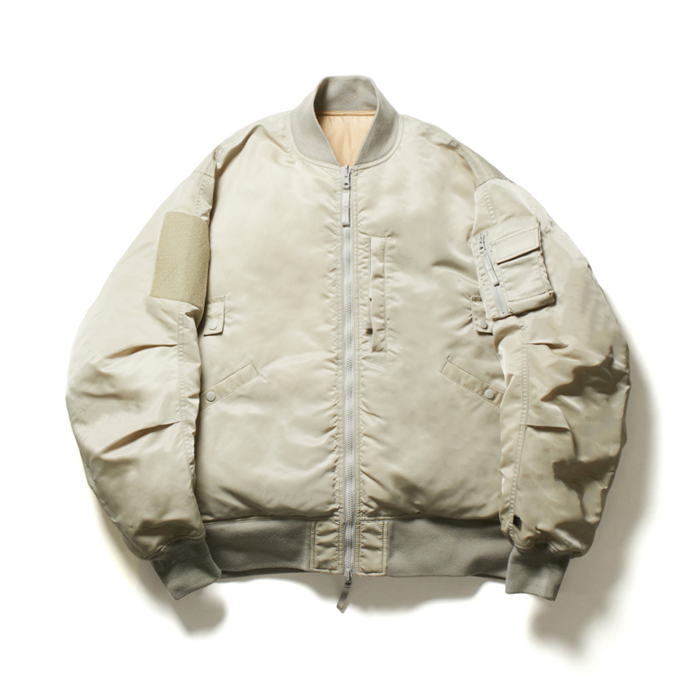 DAIWA PIER39 / ダイワピア39 | TECH REVERSIBLE MA-1 - Ecru | 通販