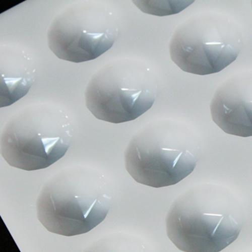 カカオバリー / チョコレートモールド「ディアマン」28取（No29）: 型